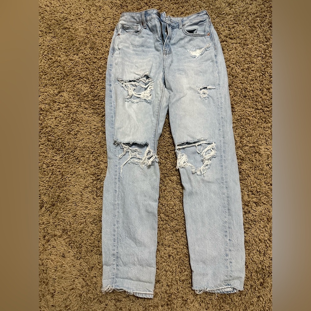 American Eagle Mom Jeans